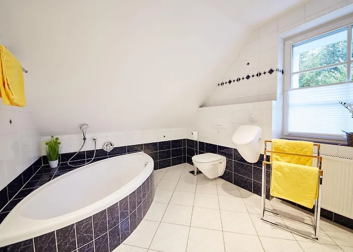 بيت للعطل Am Golf- Und Reitpark By Interhome Niederhelden